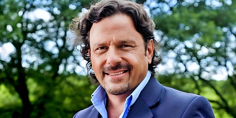 And the winner of the night is… Sáenz!