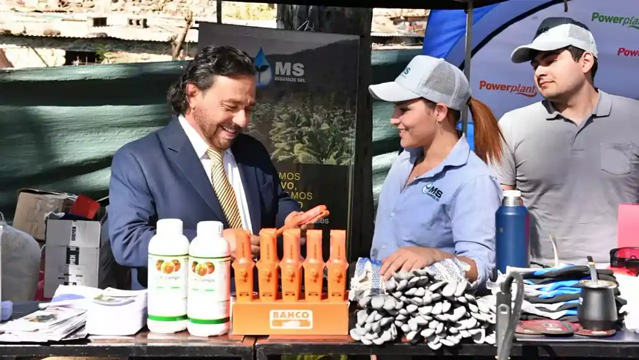 Governor Sáenz Reaffirms Commitment to Production at the Chicoana Tobacco Festival