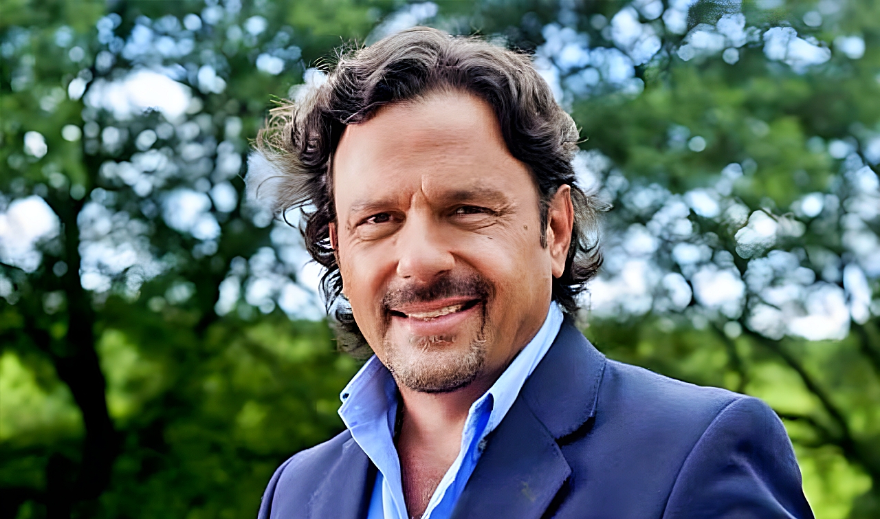 And the winner of the night is… Sáenz!